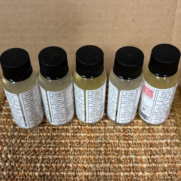 12 1-oz bottles Aromatic Fragrance Oils for candles, soaps, lotions New Sealed - Picture 5 of 13